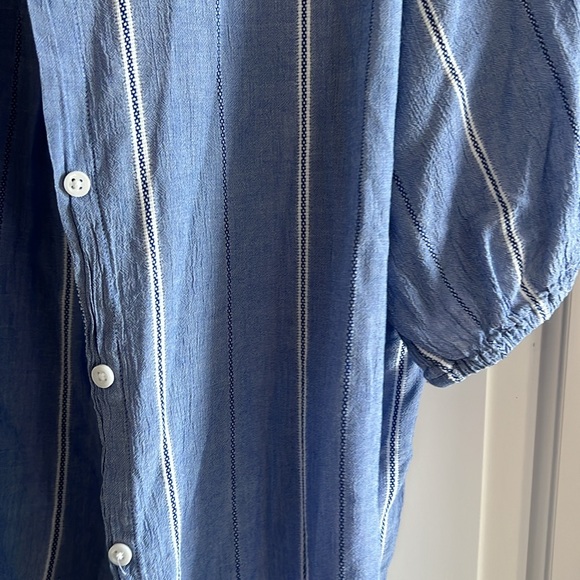 Joe Fresh Button-Up Top - Picture 3 of 3